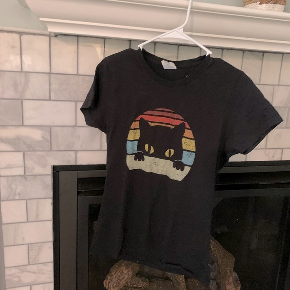 Tops - Black Halloween shirt 🎃